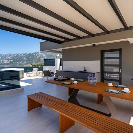 Lanterna Luxury *