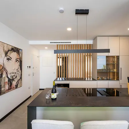 Lanterna Luxury Lejlighed Rovanjska