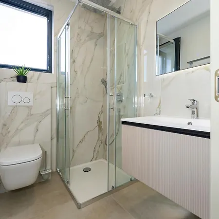 Lanterna Luxury *