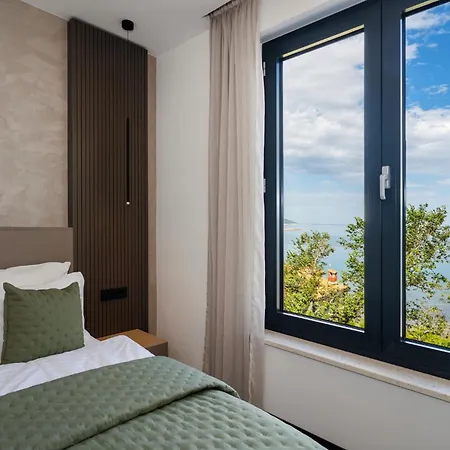 Lanterna Luxury Rovanjska