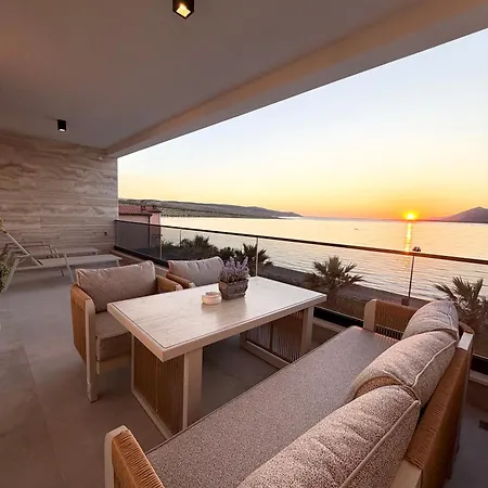 Lejlighed Lanterna Luxury *